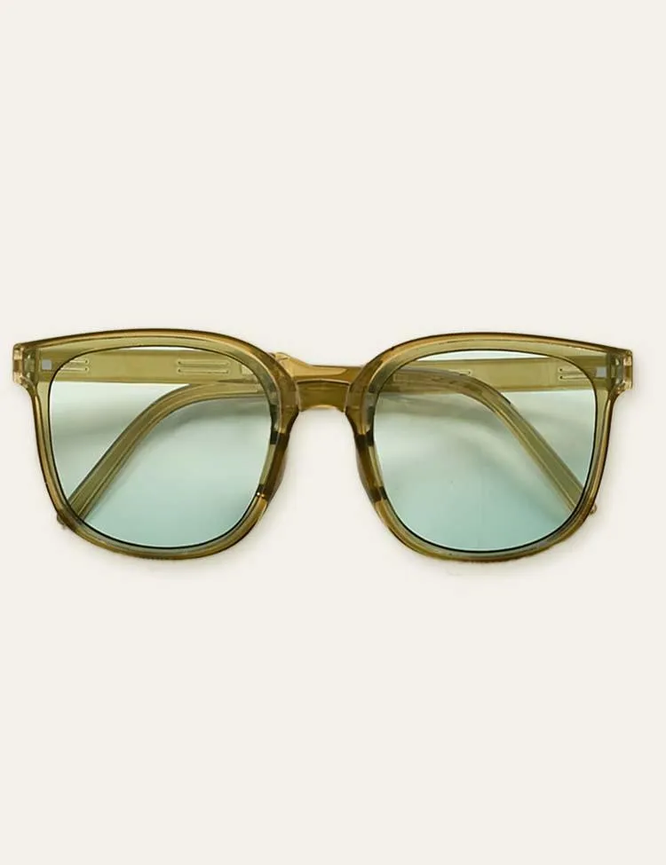 Cute Travel Glasses - Image 5